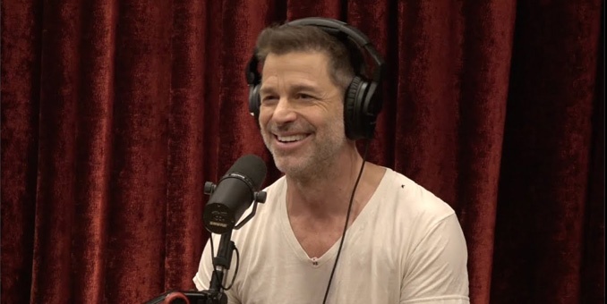 Zack Snyder, Joe Rogan